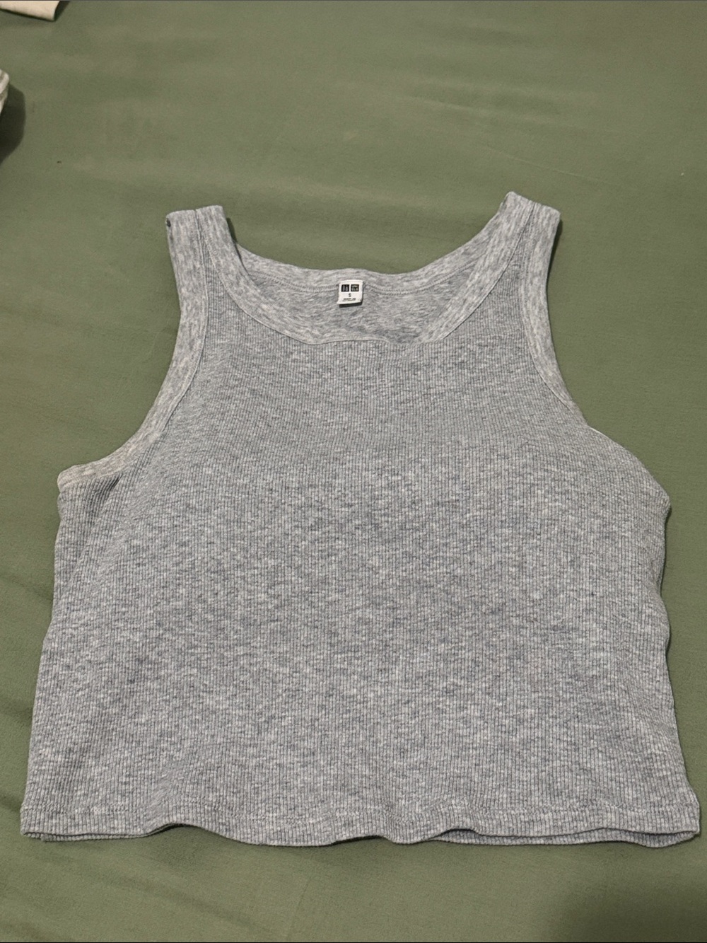 Uniqlo Cropped Bra Top